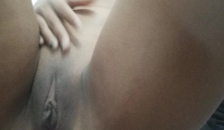 Sexy Sri Lankan Teen Girl Solo Masturbating