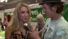 Show & Tell: Interview with Pornstar Sarah Peachez