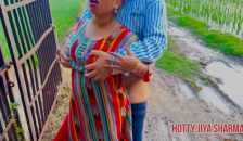 Desi Outdoor Village Sex with Boyfriend while Pissing