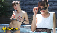 Beautiful Mature Woman makes herself Cum in Hot Tub