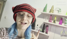 ALICE'S INTRO VIDEO- SMELL FETISH