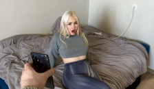 Stepmother sent the Video to her Stepson by Mistake, and Asked for Cock Herself.