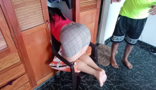 Increible Mi Amiga se Quedó Atorada y Yo La Ayudo a Salir Follandola Bien Duro