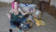 Mail Time and Dress try On!