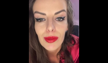 Luxusní Kurvička Chce Tvoje Pero