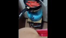 Kinantot Ko Si Misis Habang Nagluluto